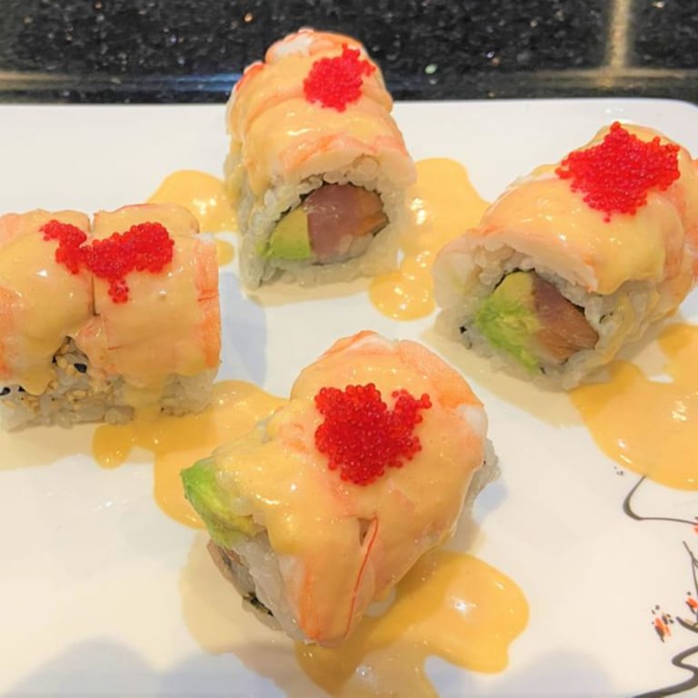 Fresh Fish Delights: Sushi, Sashimi, and More